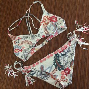 SEA GYPSIES SWIM (s)